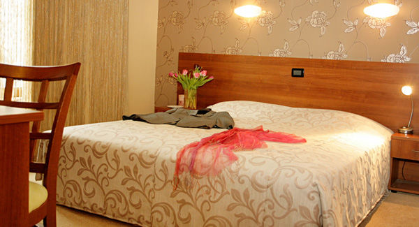 Uniqato Hotel Stara Zagora Eksteriør bilde