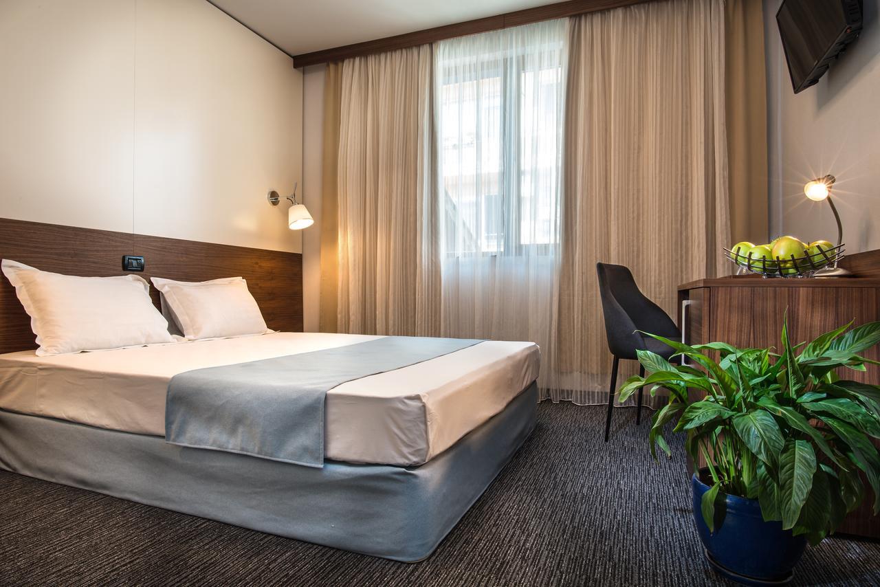 Uniqato Hotel Stara Zagora Eksteriør bilde