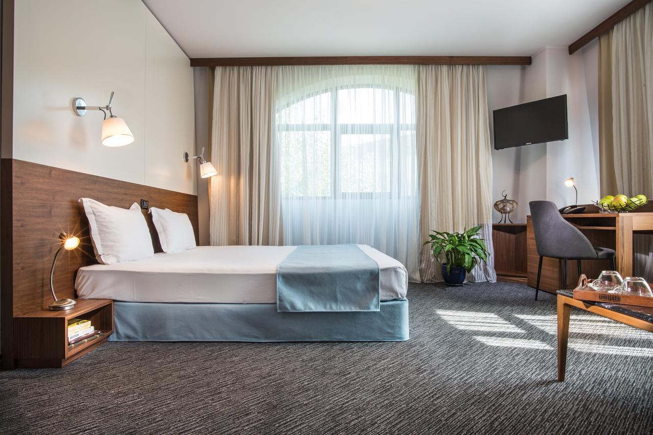 Uniqato Hotel Stara Zagora Eksteriør bilde