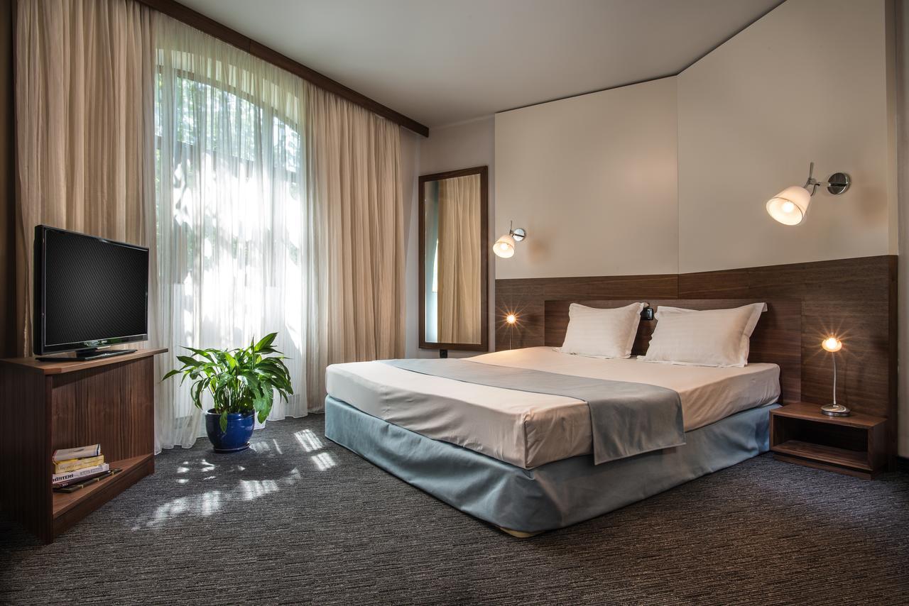 Uniqato Hotel Stara Zagora Eksteriør bilde